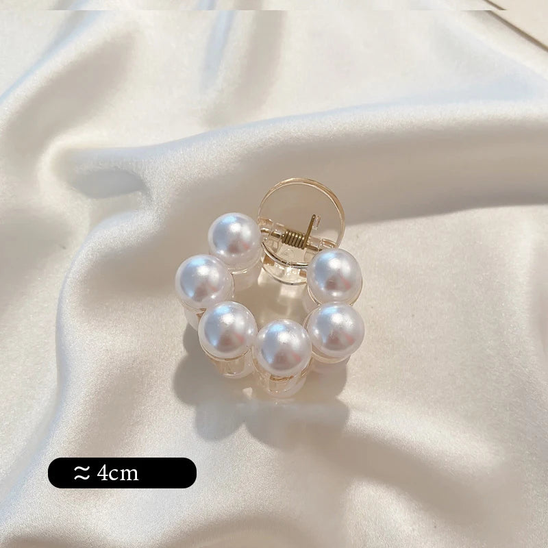 Big Pearl Claw Hair Clip