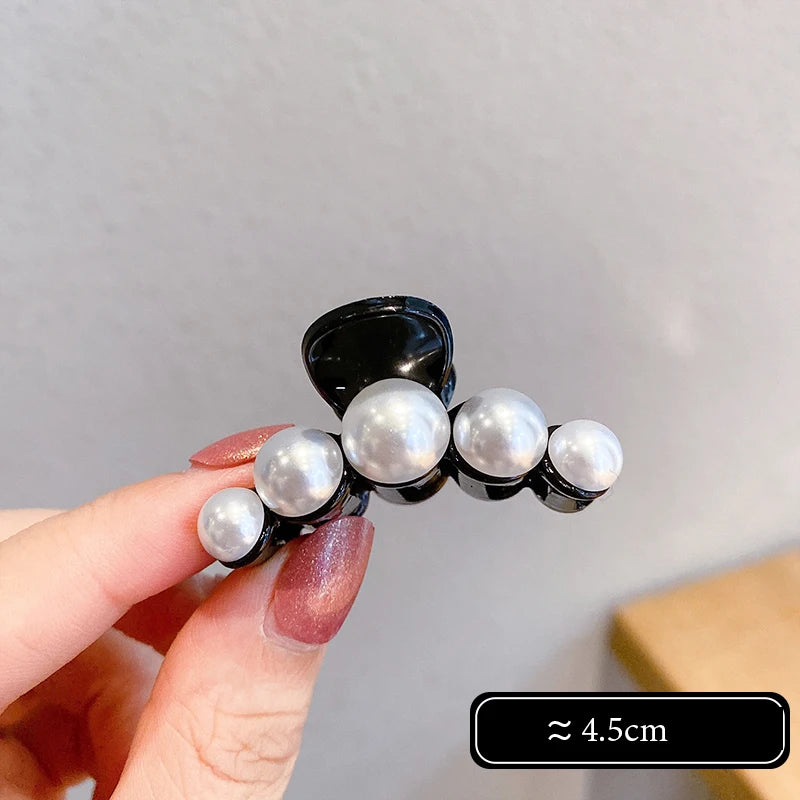Big Pearl Claw Hair Clip