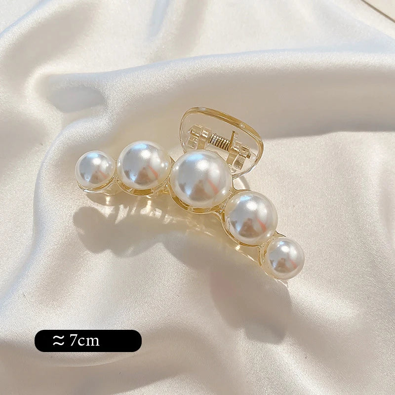 Big Pearl Claw Hair Clip